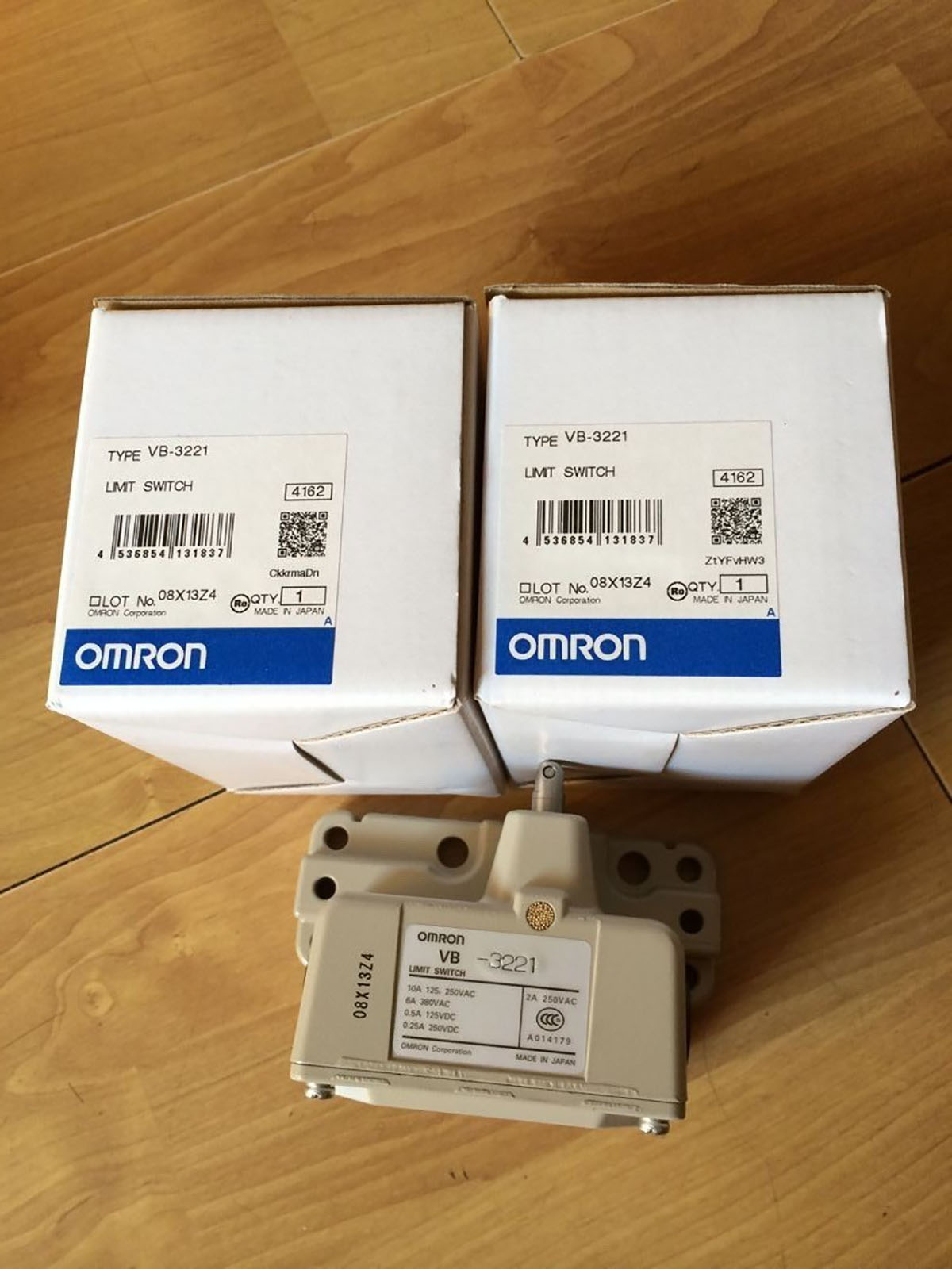 现货供应欧姆龙OMRON VB-3221,VB-3211,V