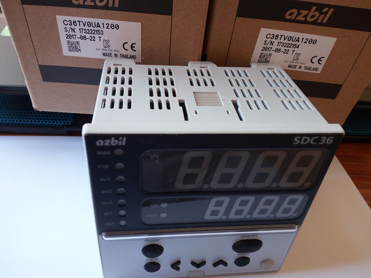 现货供应山武AZBIL C36TVOUA1200,C36TR