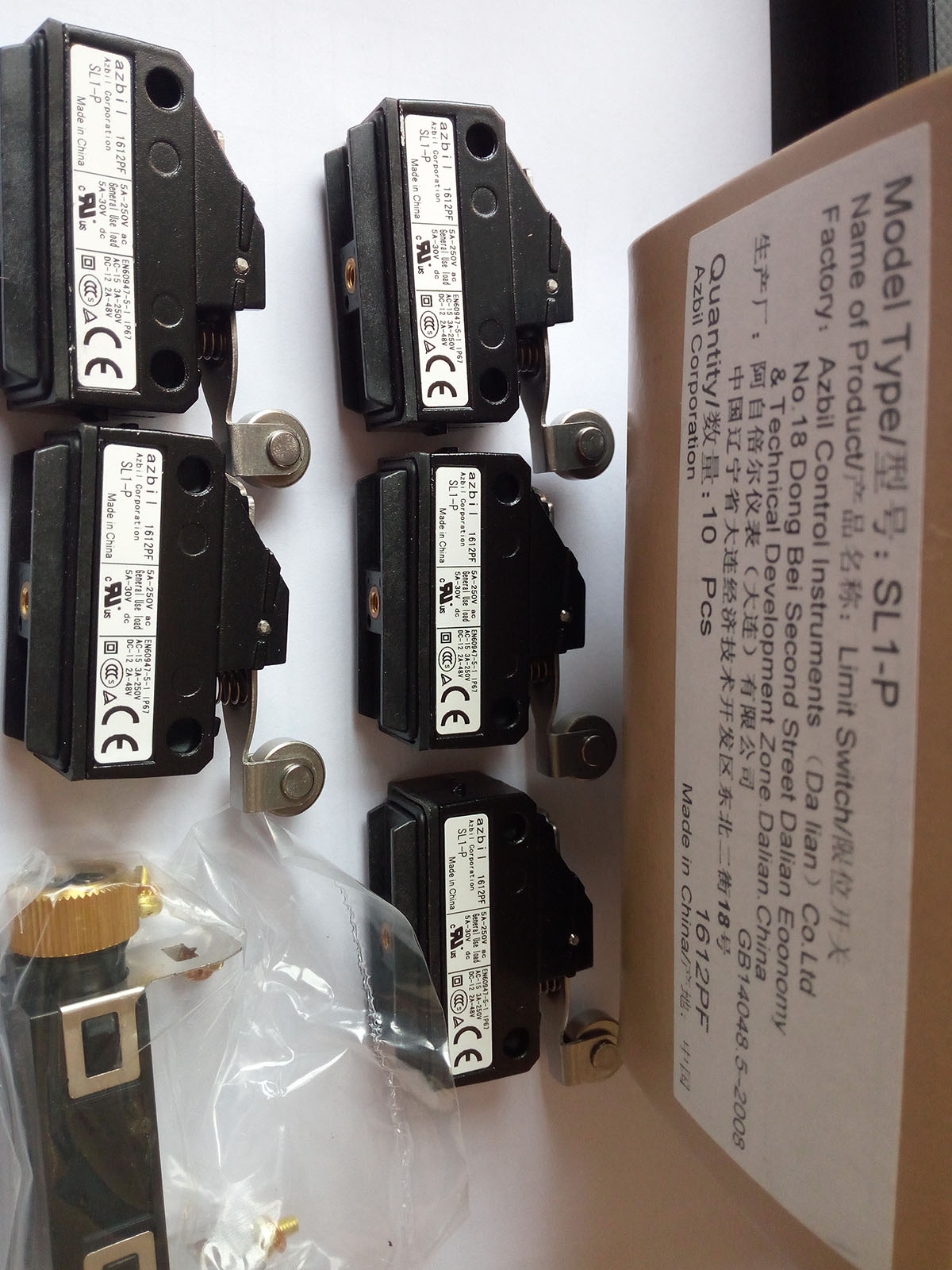 现货供应山武AZBIL SL1-P,SL1-D,SL1-H,